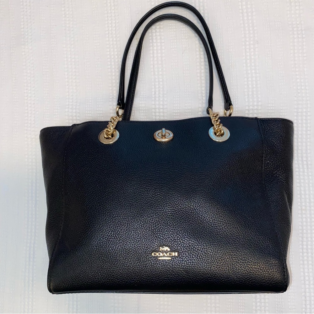 Coach Black Leather Shoulder Bag